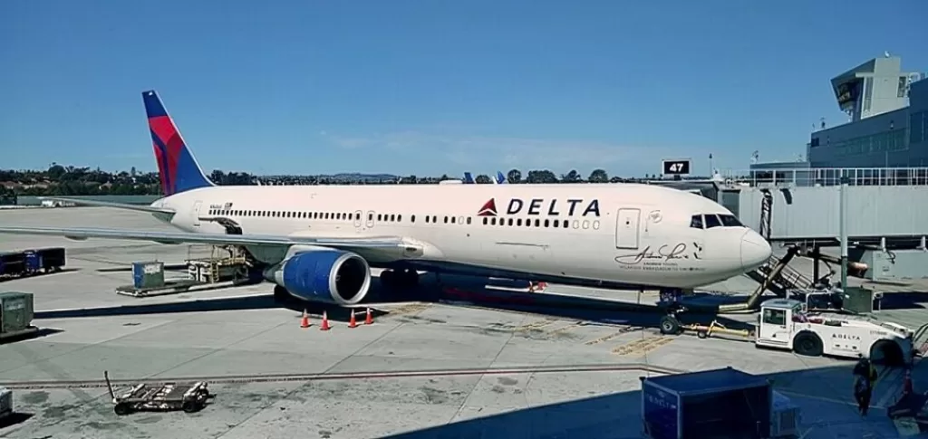  DELTA AIR LINES