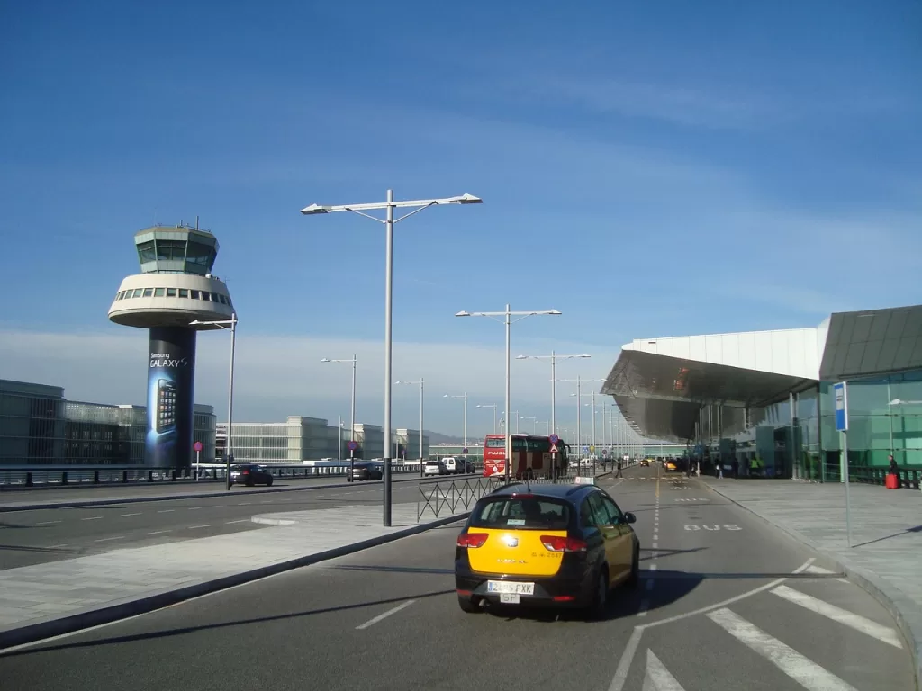 Ficha Completa do Novo Aeroporto Internacional de Luanda (NBJ)